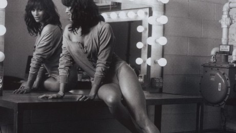 Пола Паттон фото зеркало Paula Patton photo mirror