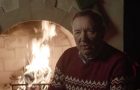 Кевин Спейси поздравил всех с Рождеством в очередном странном, но интересном видео