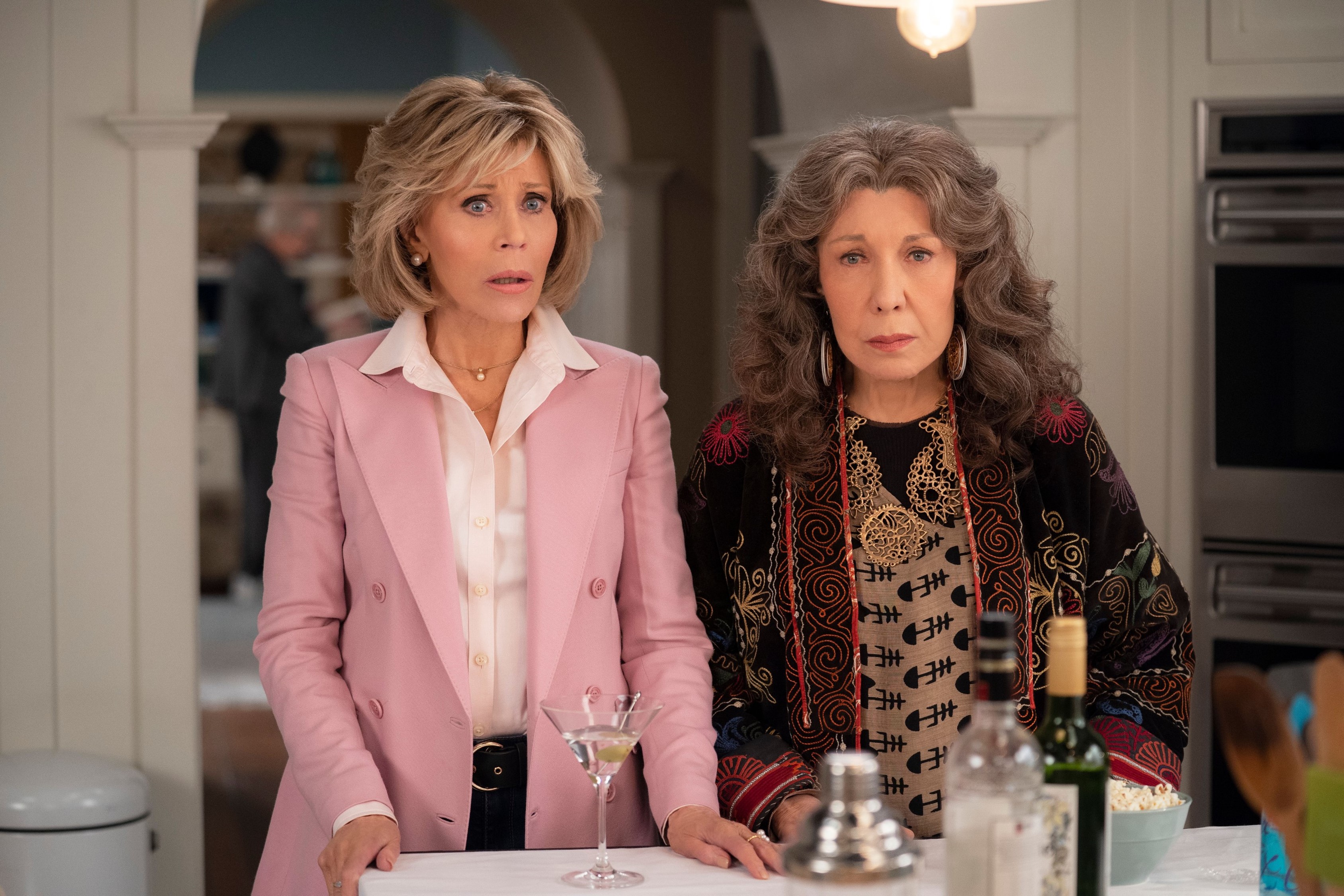 Грейс і Френкі (Grace and Frankie) 2015-2022