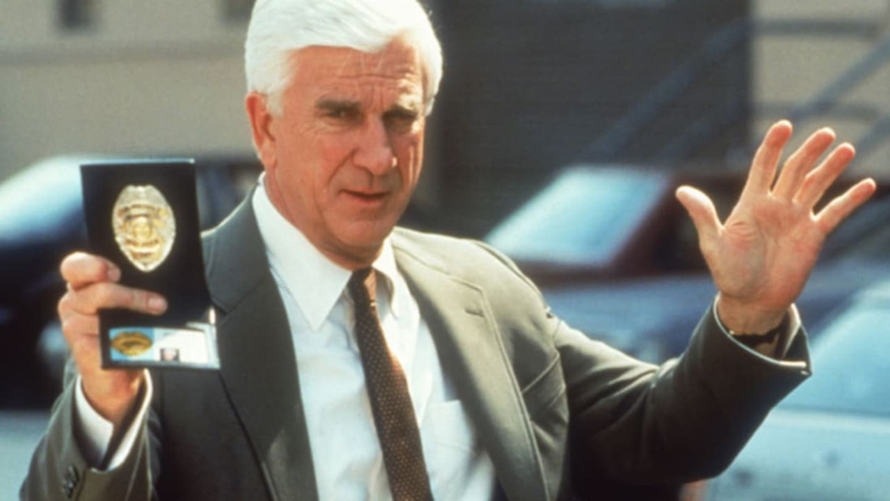 Голий пістолет (The Naked Gun: From the Files of Police Squad!) 1988