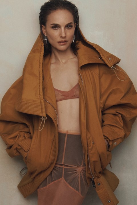 Наталі Портман в елегантній фотосесії для Vogue Австралія
