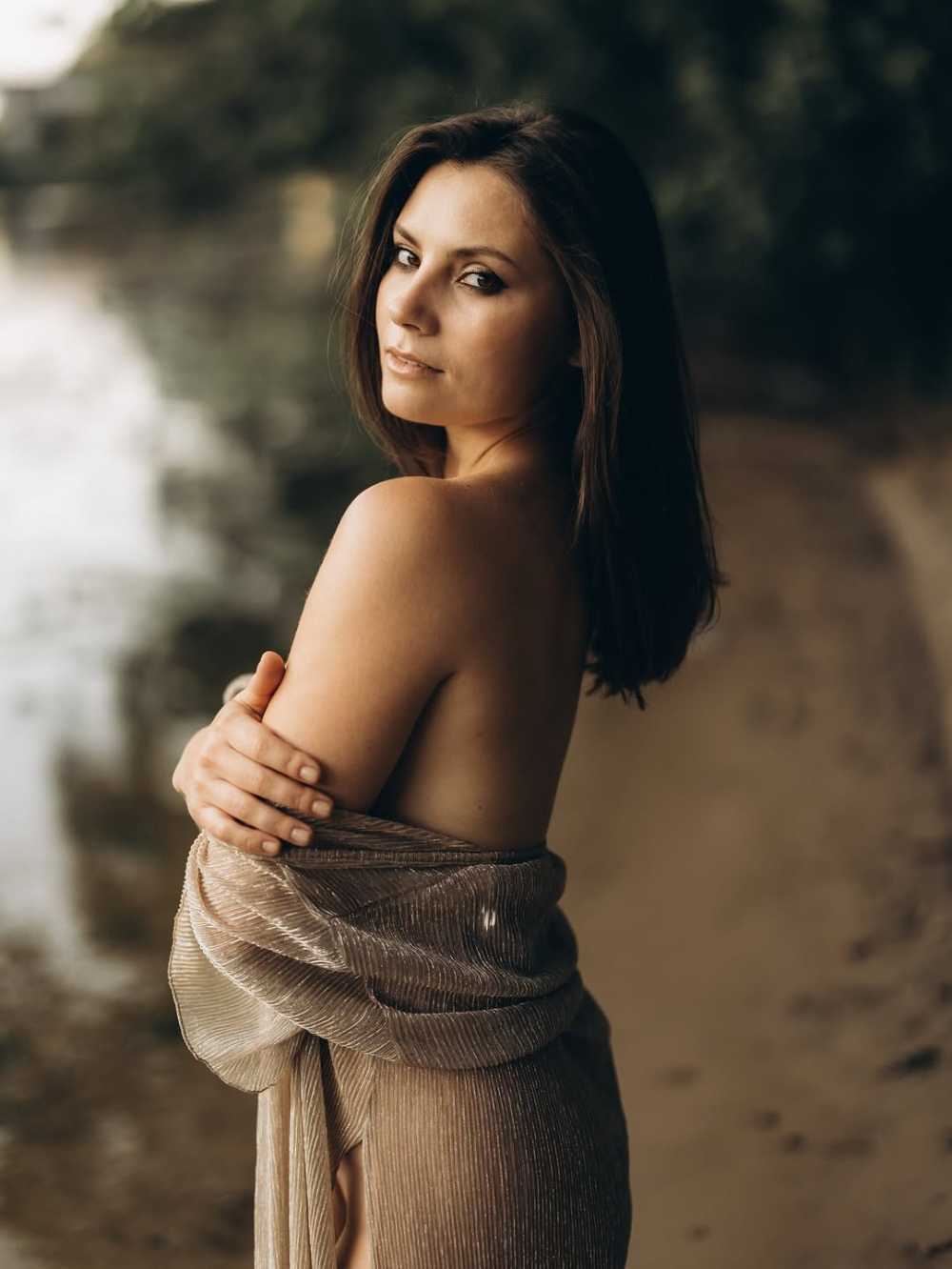 Антоніна Хижняк у відвертій літній фотосесії