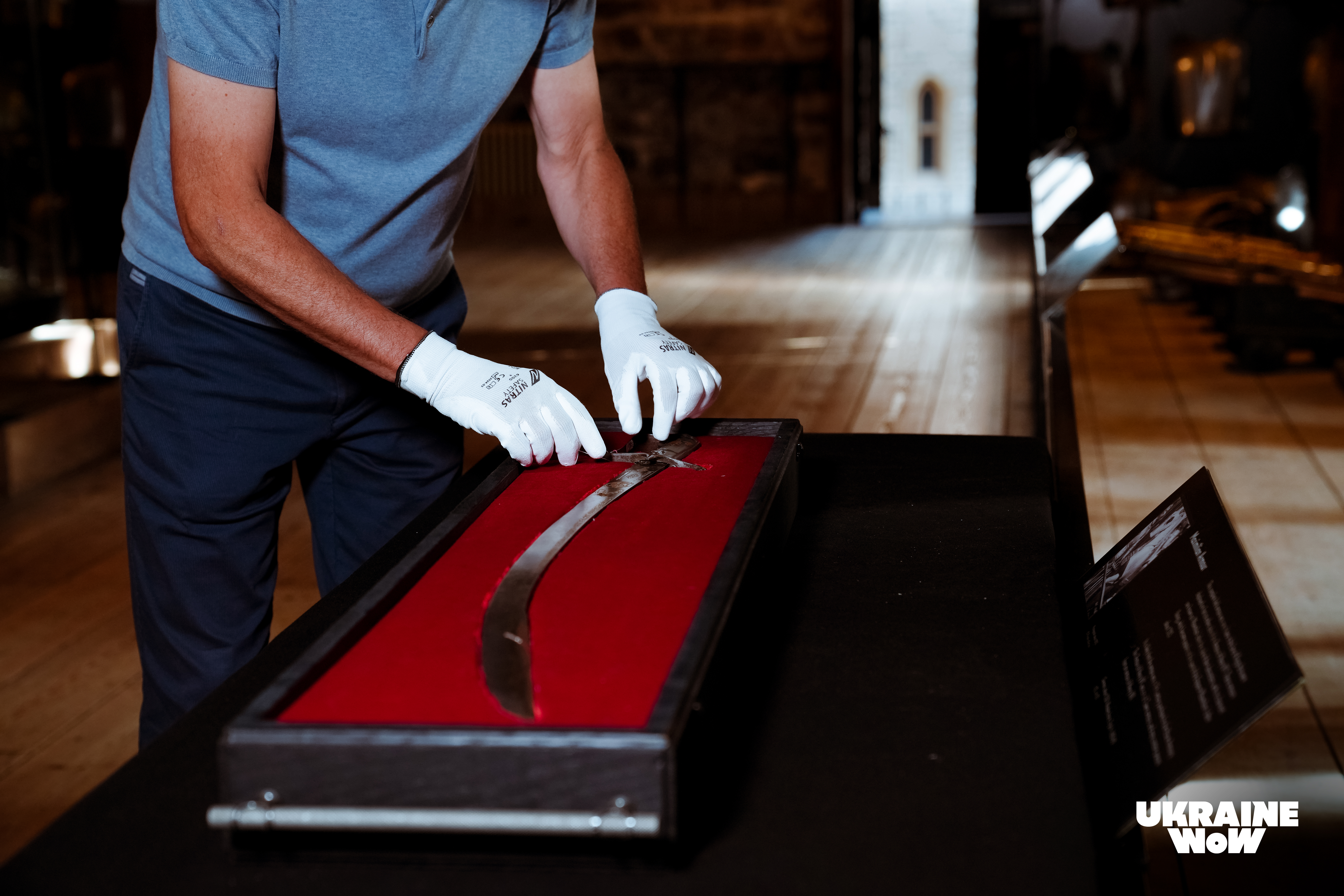 У лондонському Тауері експонують шаблю гетьмана Мазепи