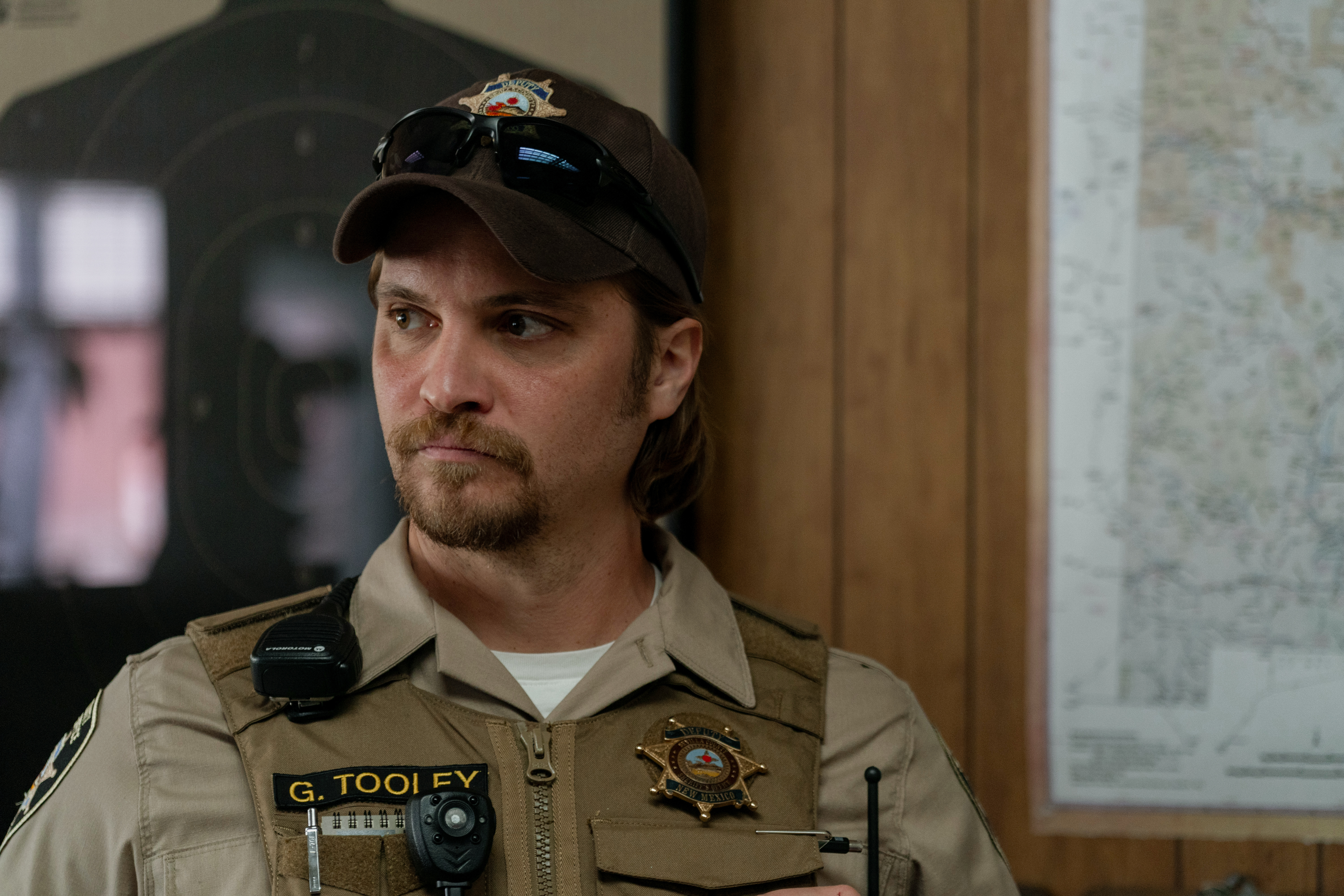 “Еддінгтон” комедійний трилер із Хоакіном Феніксом, Педро Паскалем та Еммою Стоун у головних ролях