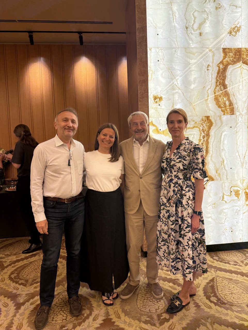 Енріко Ваннуччі, Олександра Костіна, Роберто Чікутто, Вікторія Ярмощук