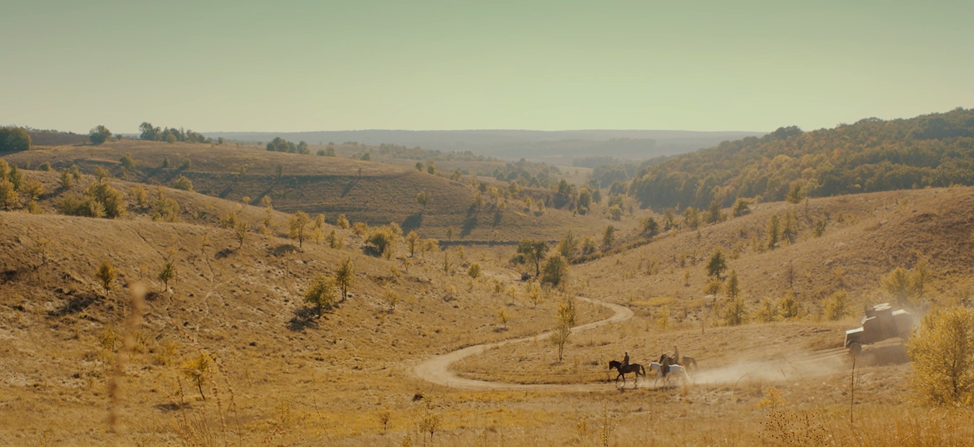 Троє український пригодницький історичний екшн 2025