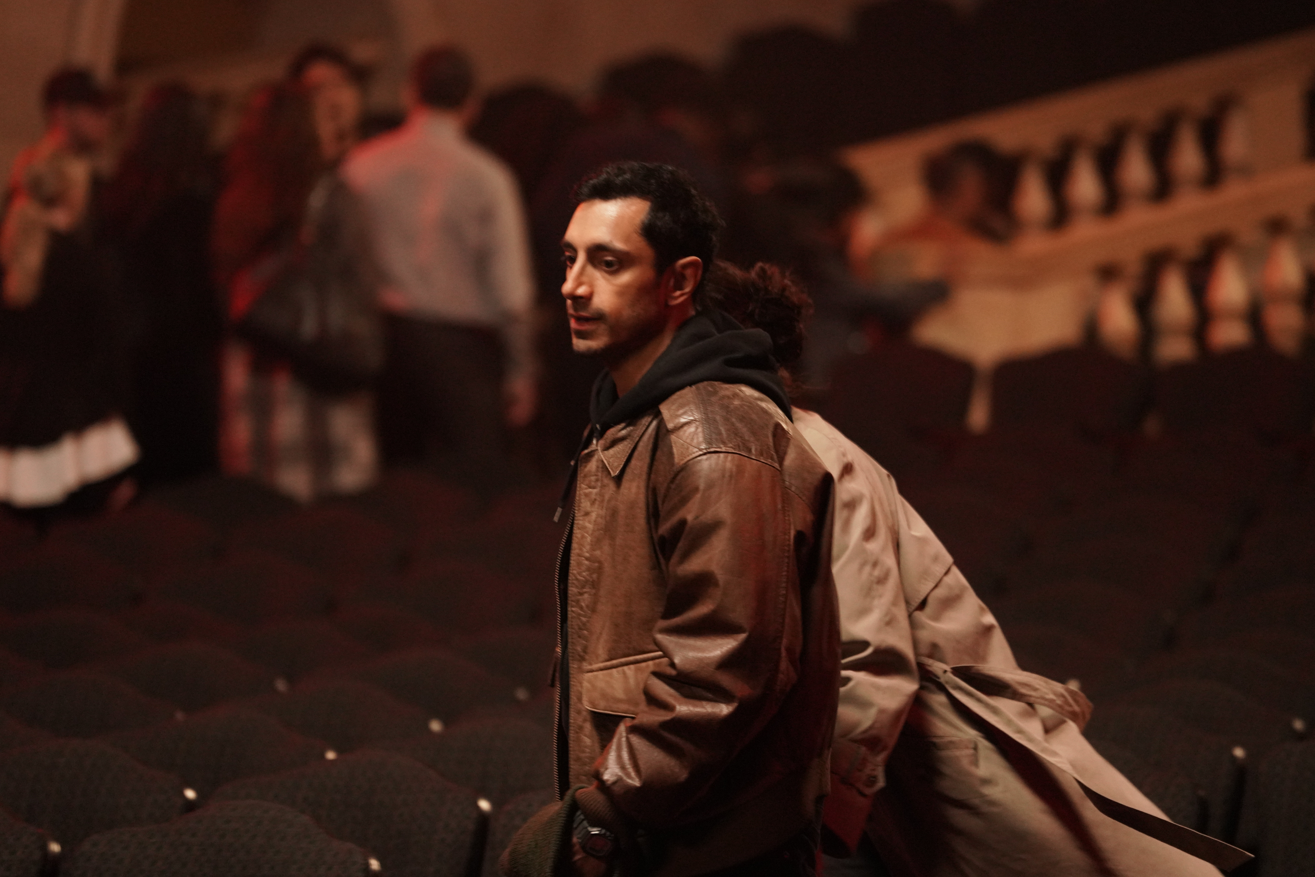 «Оператор» (Relay)