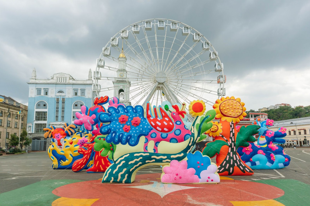 Американські художники CHIAOZZA присвятили роботу Марії Примаченко