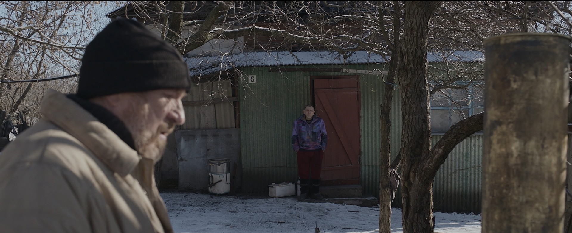 «Сірі бджоли» (Grey Bees) 