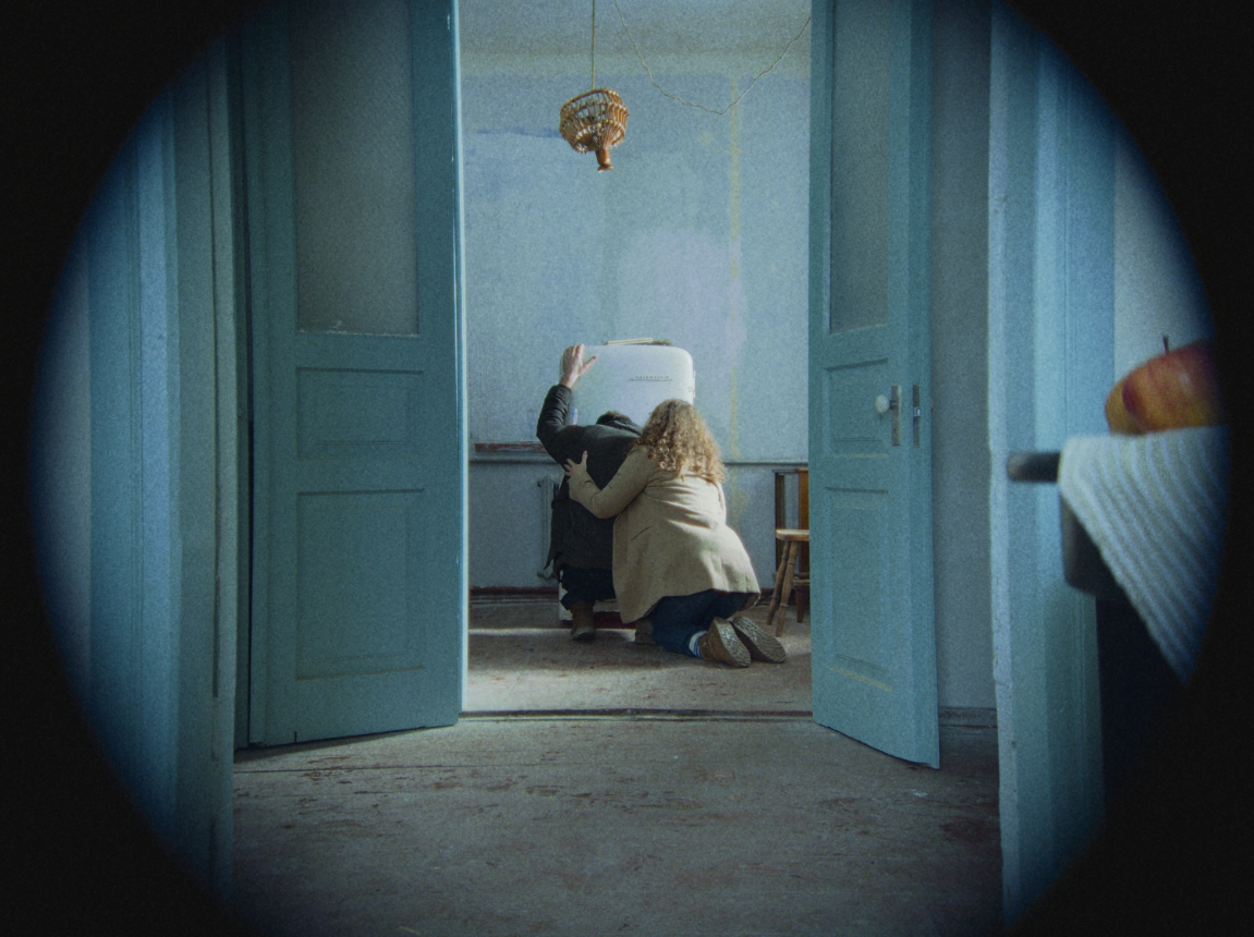 Короткометражний фільм “В її обіймах”