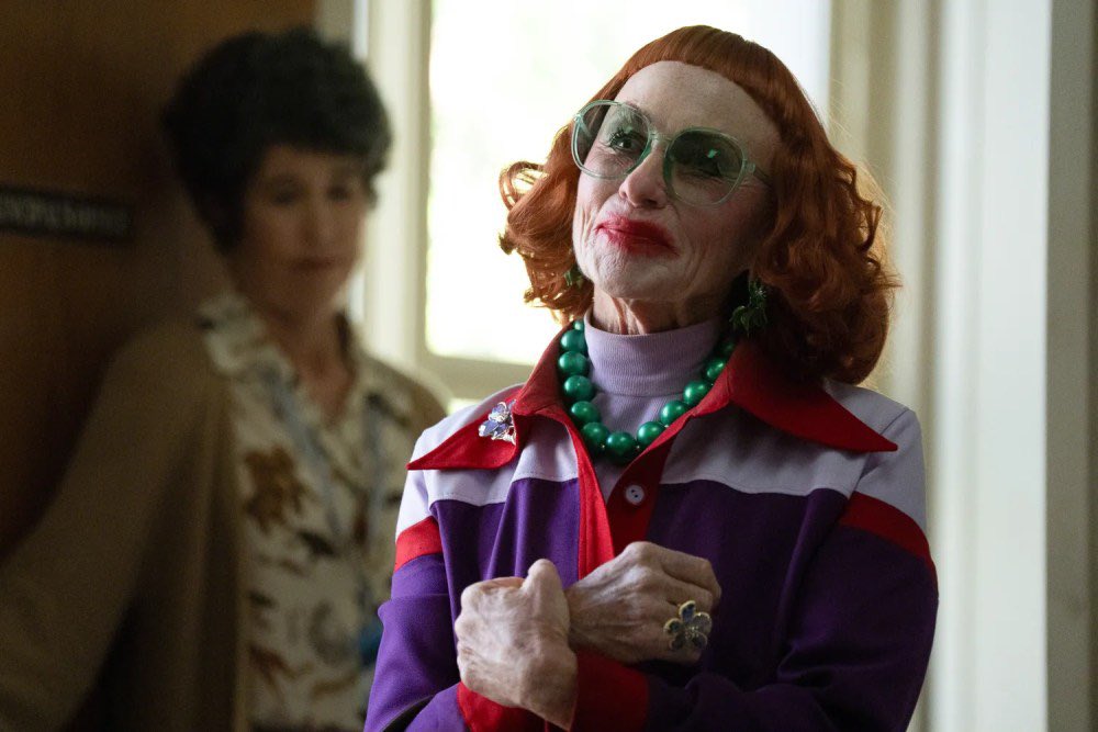 Емі Мадіґан у фільмі «Зброя»