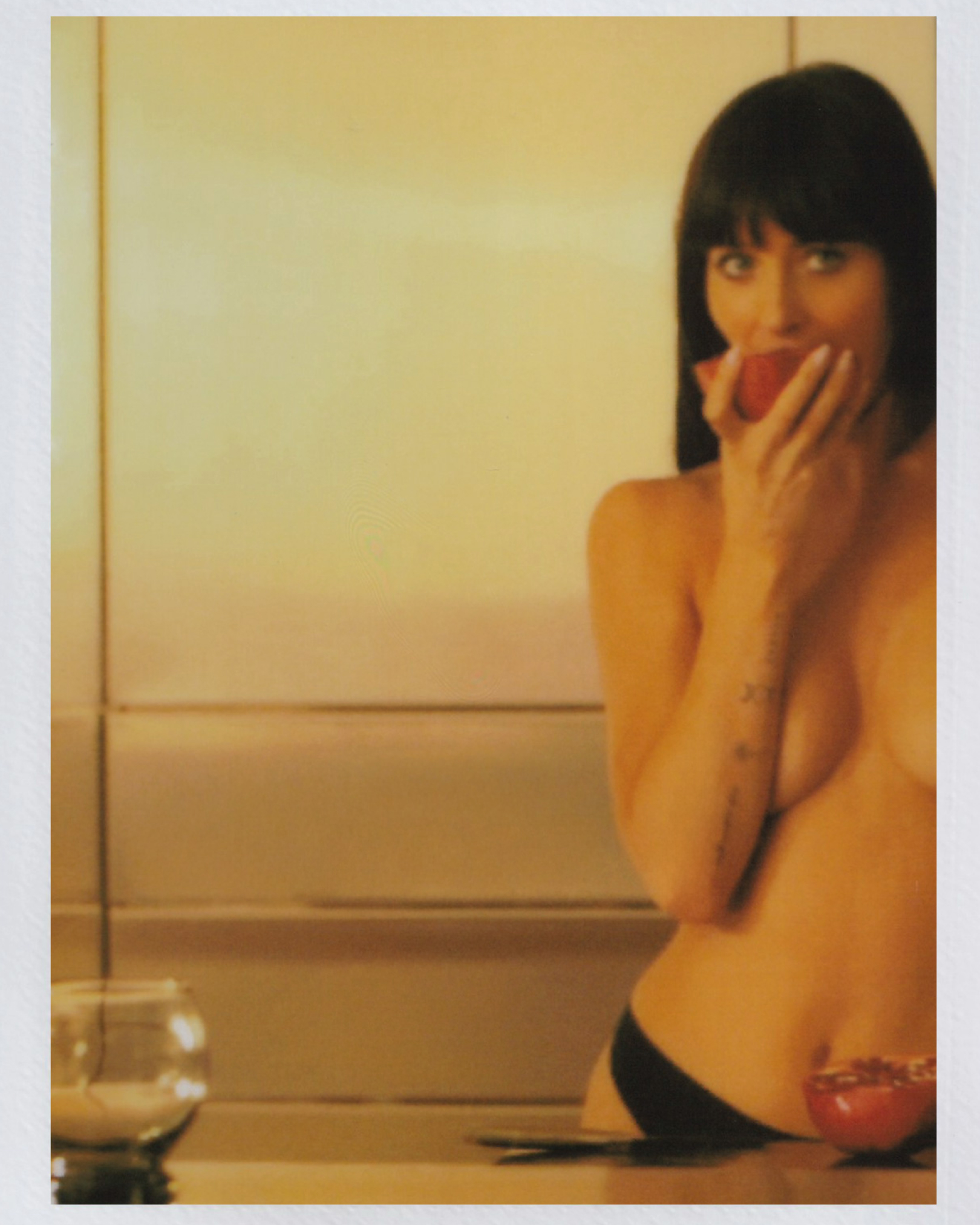 Дакота Джонсон у відвертій фотосесії для Calvin Klein