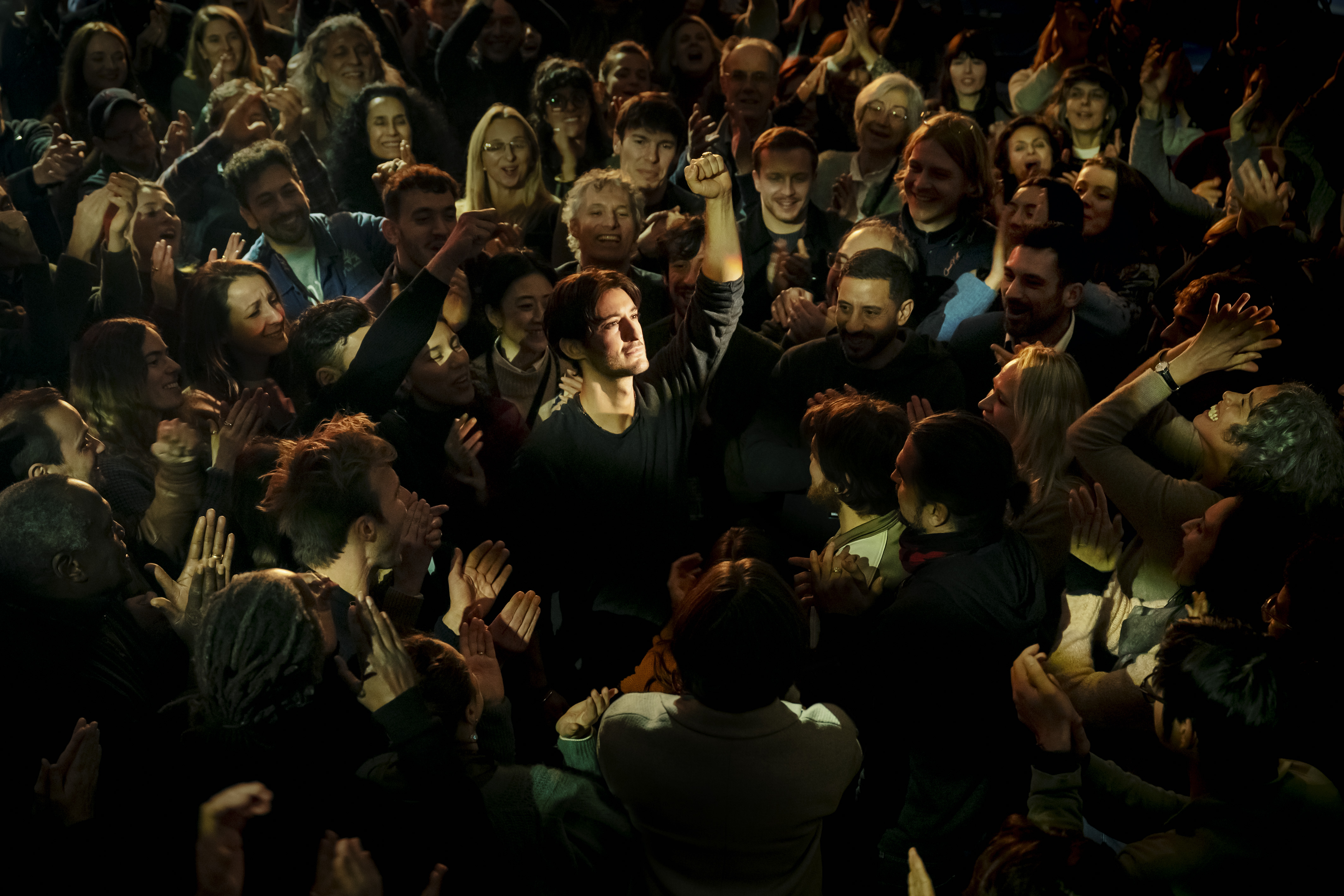 Найкращі ролі П'єра Ніне Метт – «Гуру» (2026)