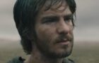 Представлено перший трейлер епічно-історичного екшену “Месник” із Ендрю Ґарфілдом